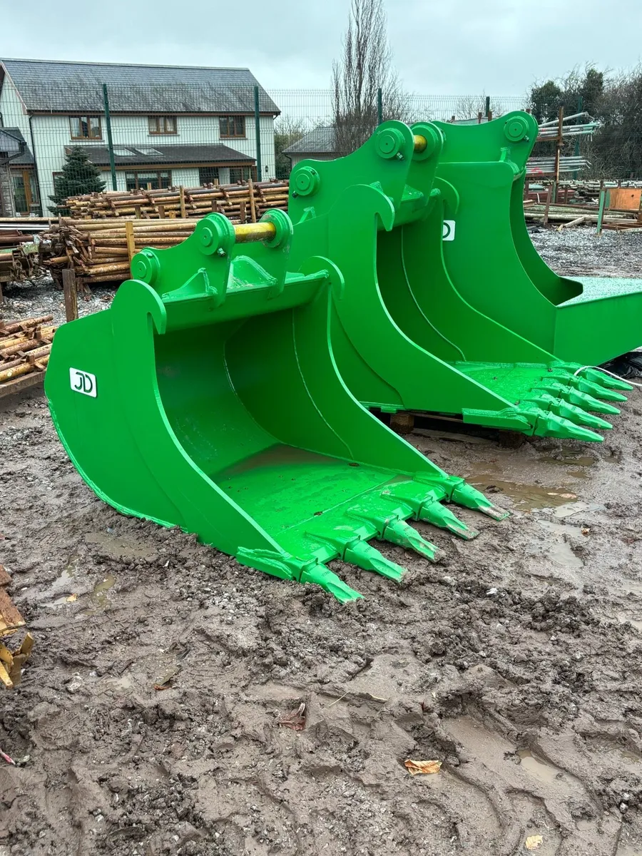 Digging bucket - Image 2