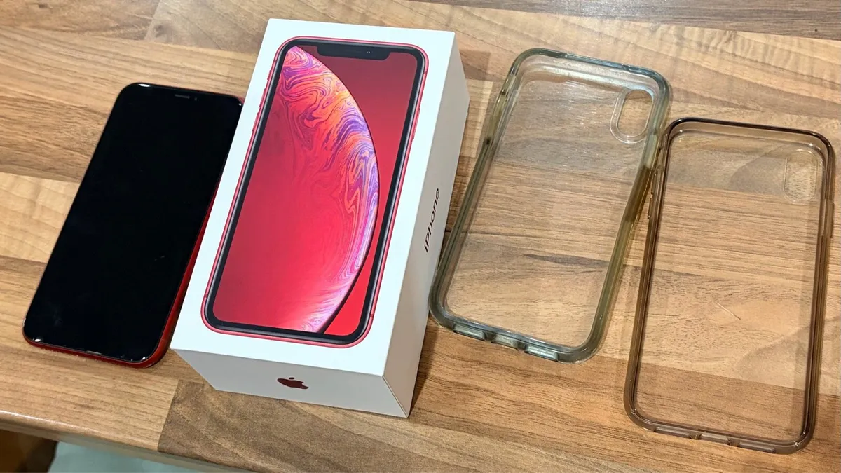 iPhone XR 64gb UNLOCKED - Image 3