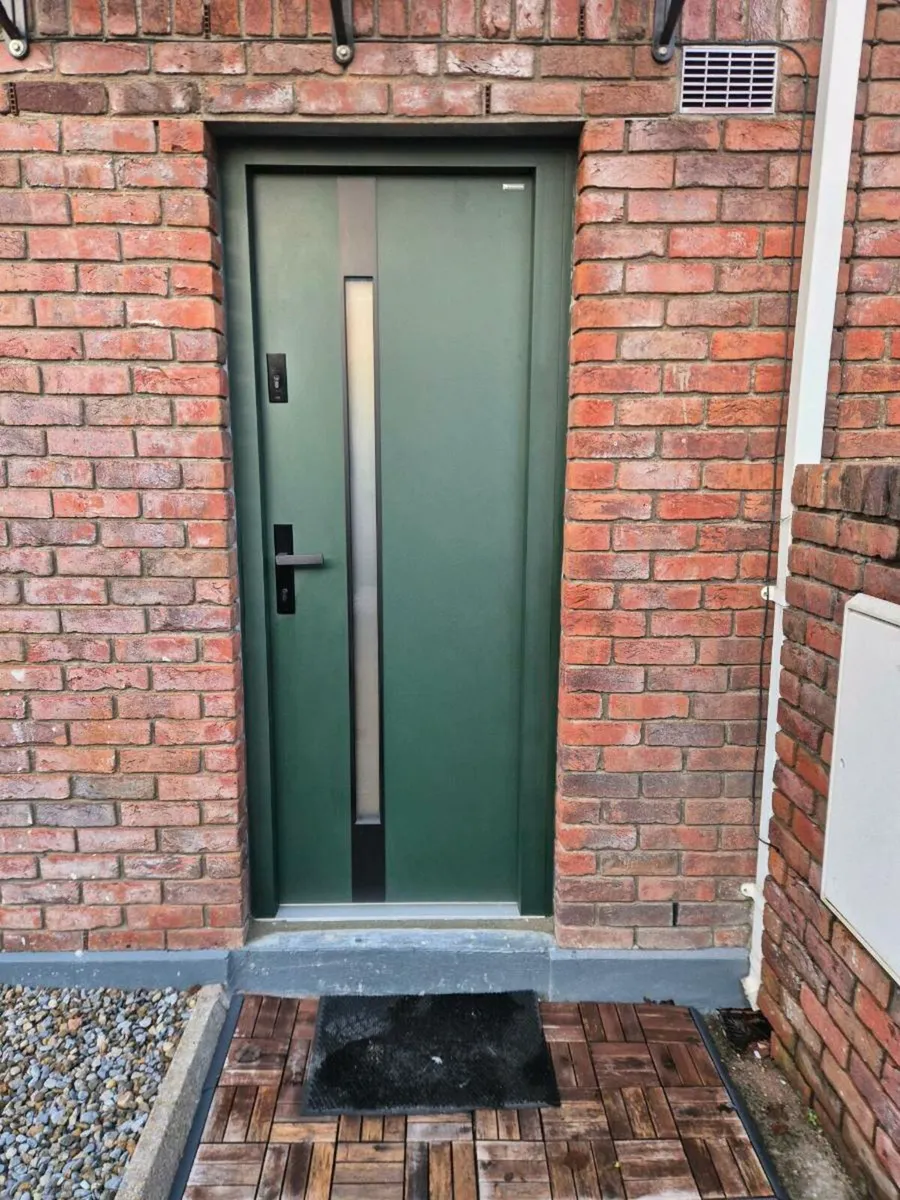 Front door & windows.  Sale and installation - Image 4