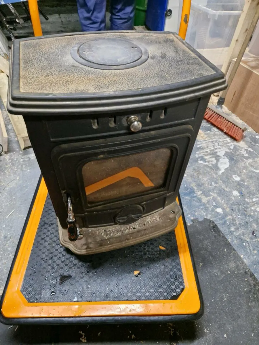 Stove - Image 3