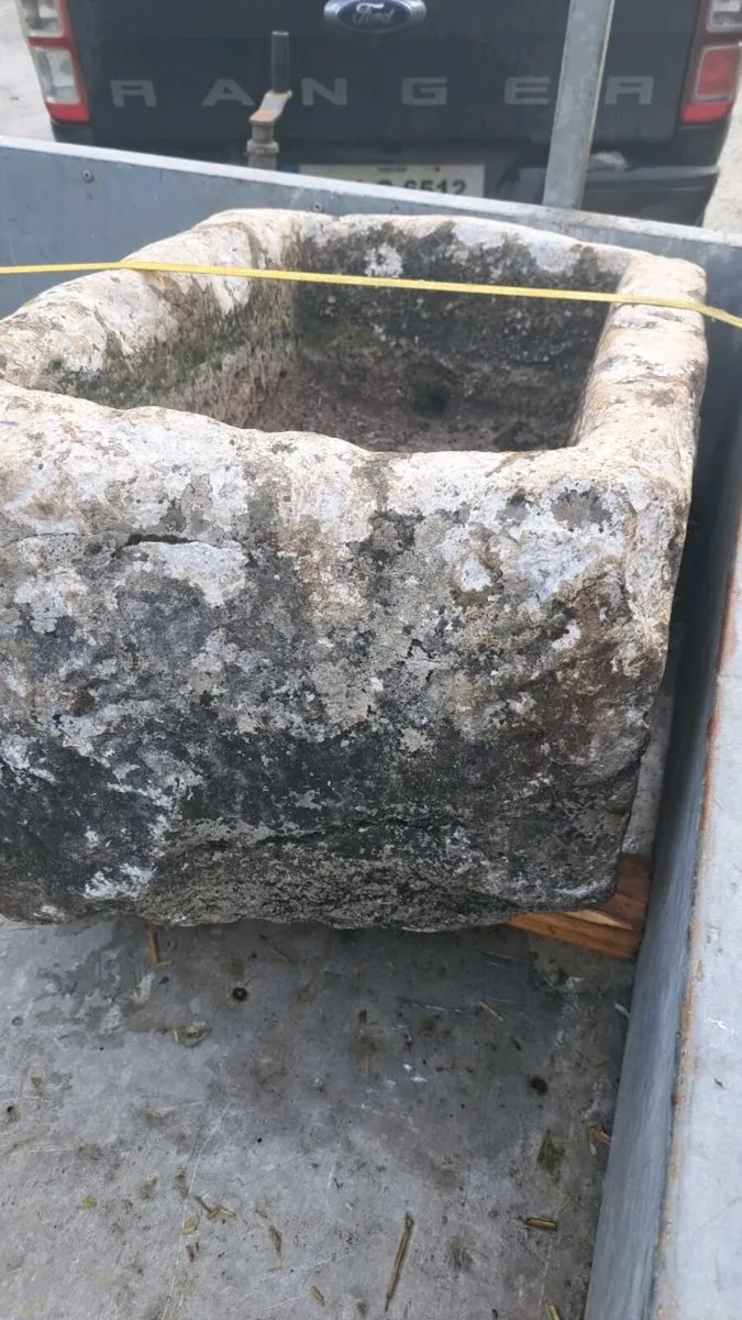 Old stone trough - Image 2