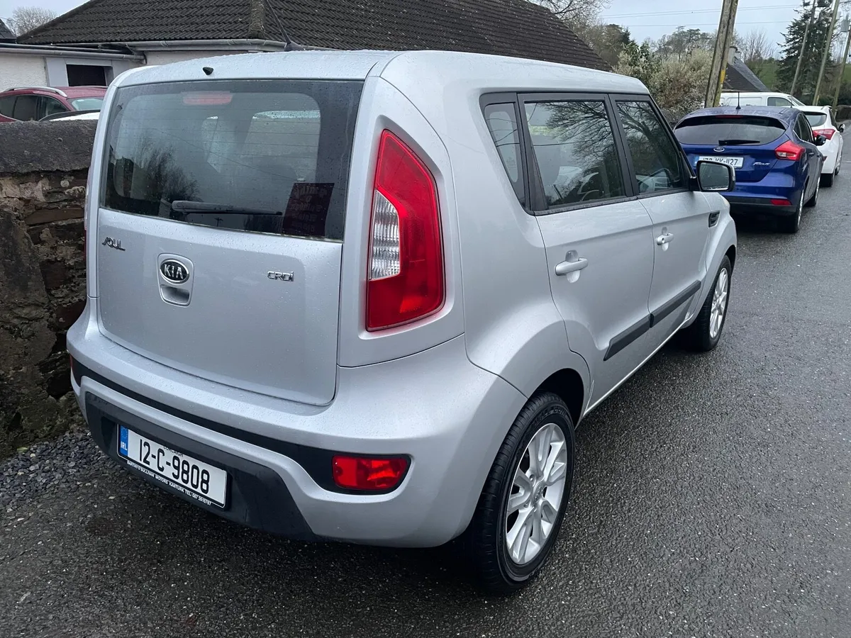 Automatic Kia Soul 1.6 Diesel 2012 - Image 4