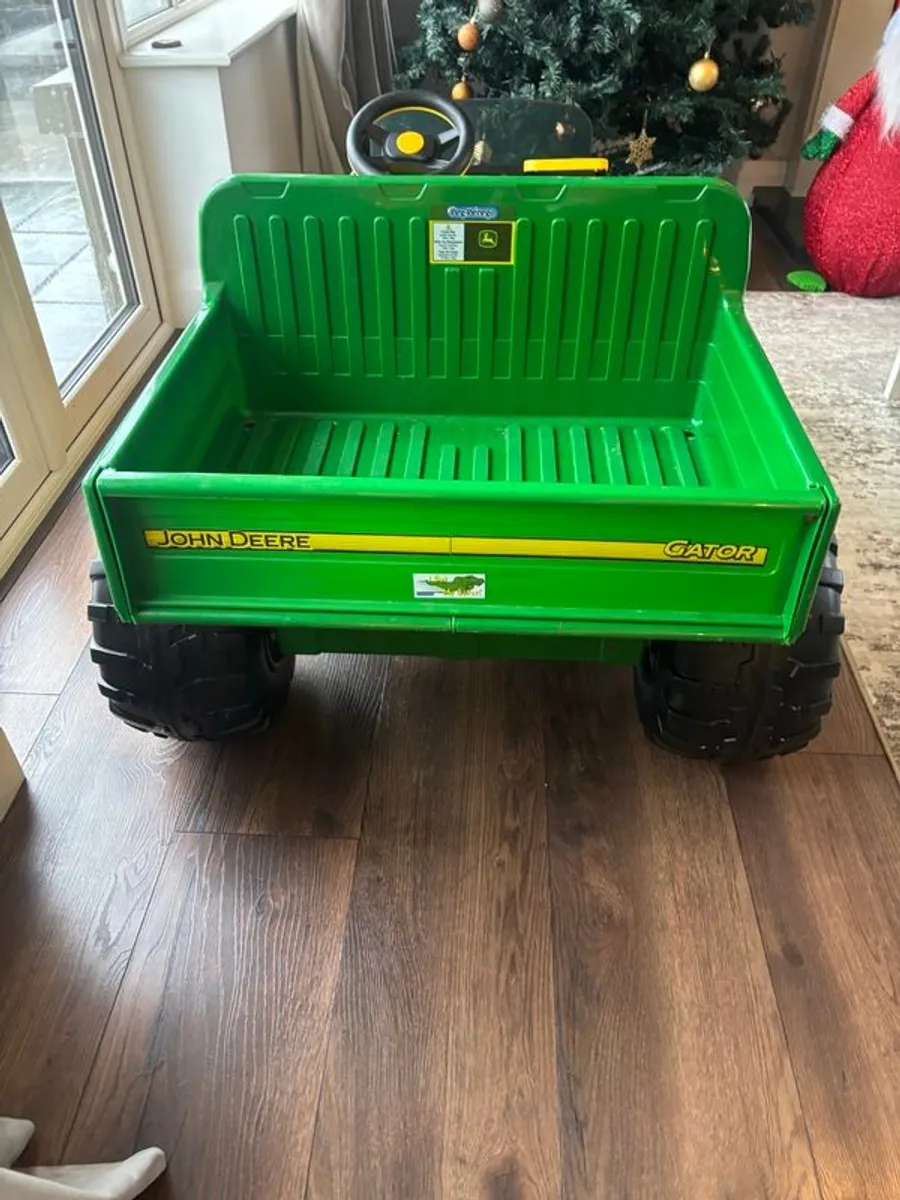 John Deere Gator - Image 2