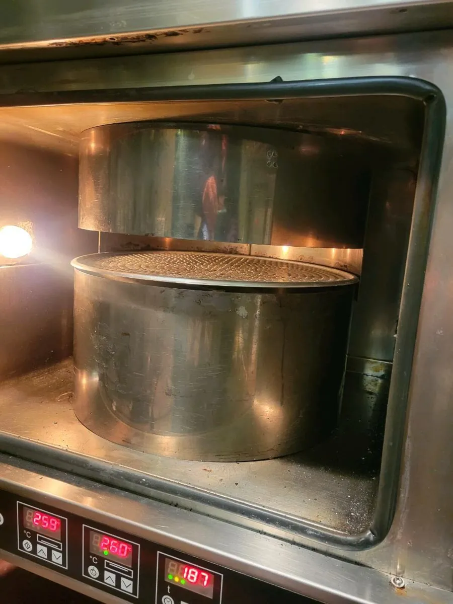 Oven Fast Hot Air Oven GIGA - Image 4