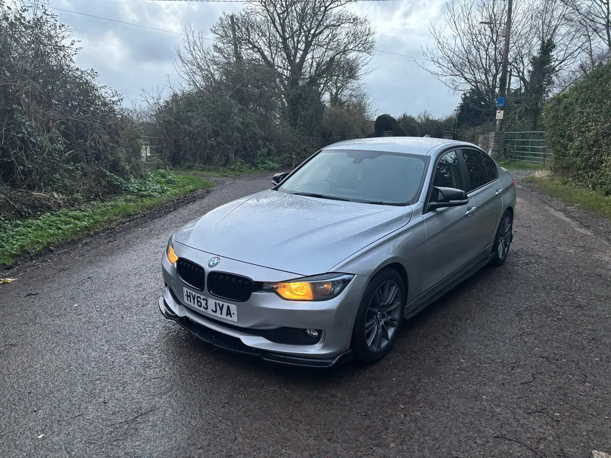BMW 320d se kitted €3500 px  (2013) - Image 3