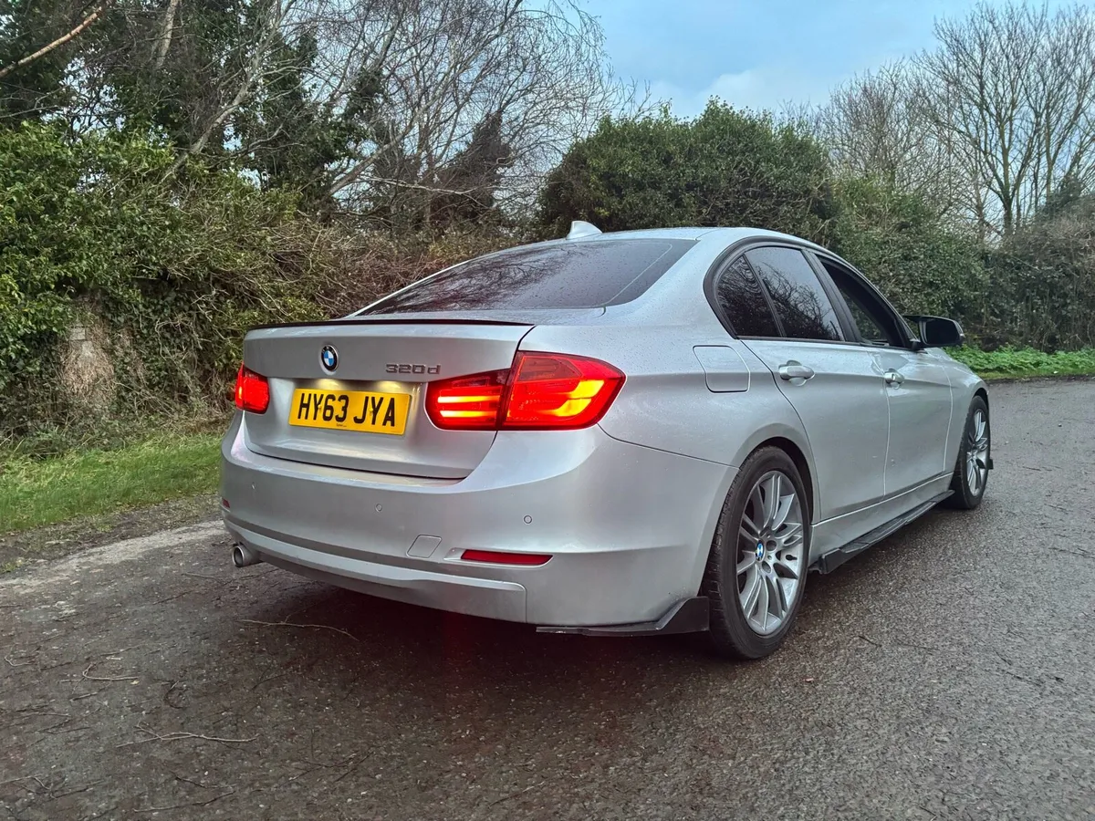 BMW 320d se kitted €3500 px  (2013) - Image 4