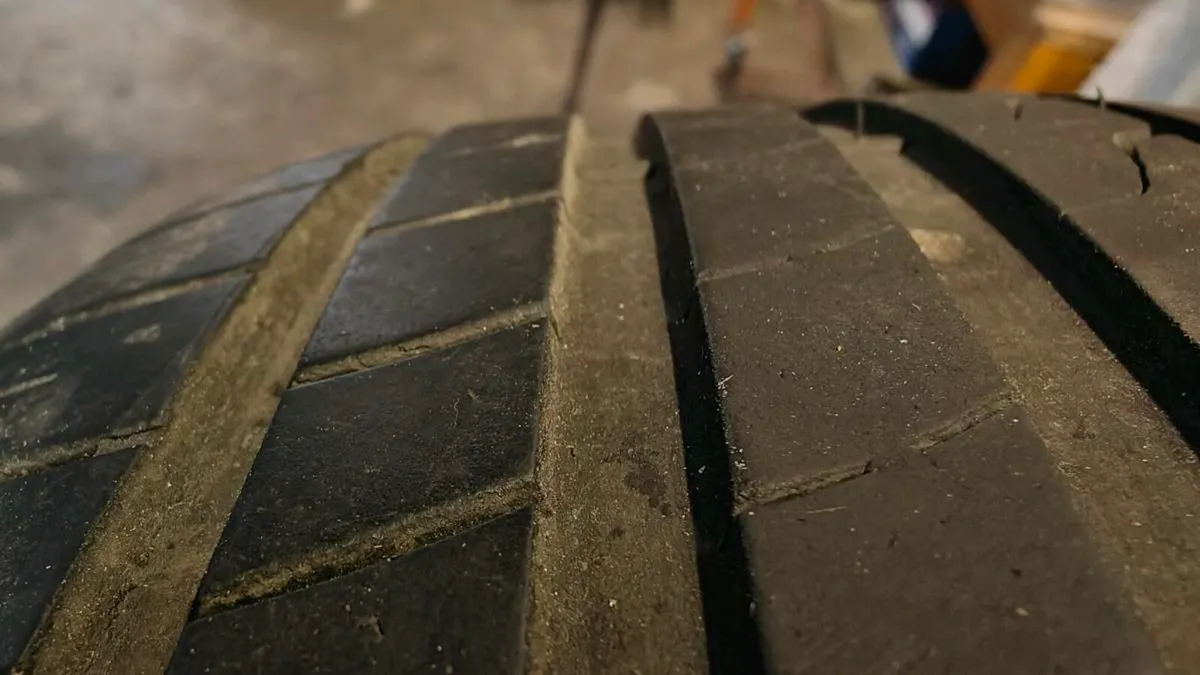 4 x Tyres 225/50 R17 - Image 3