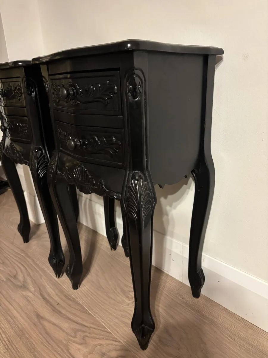 Console tables - Image 3