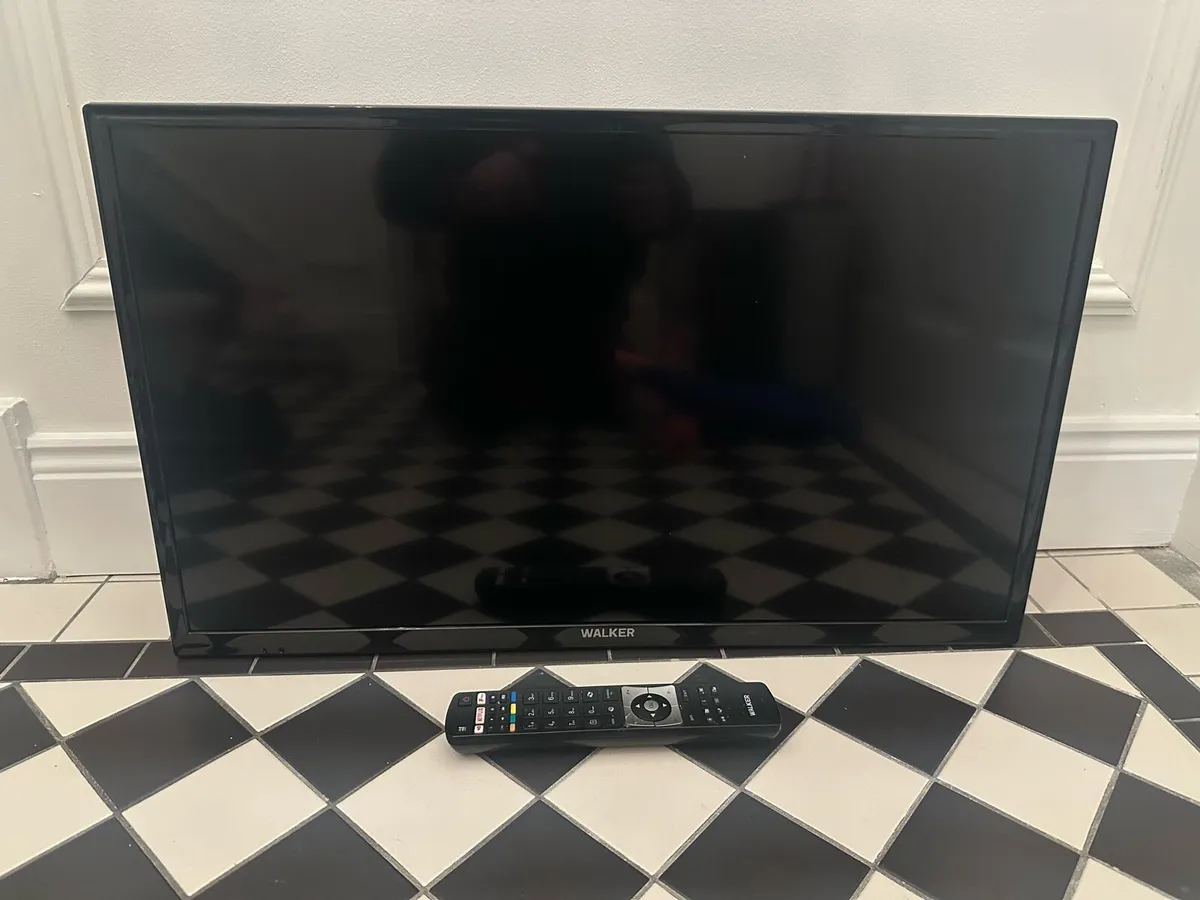 32inch walker tv - Image 1