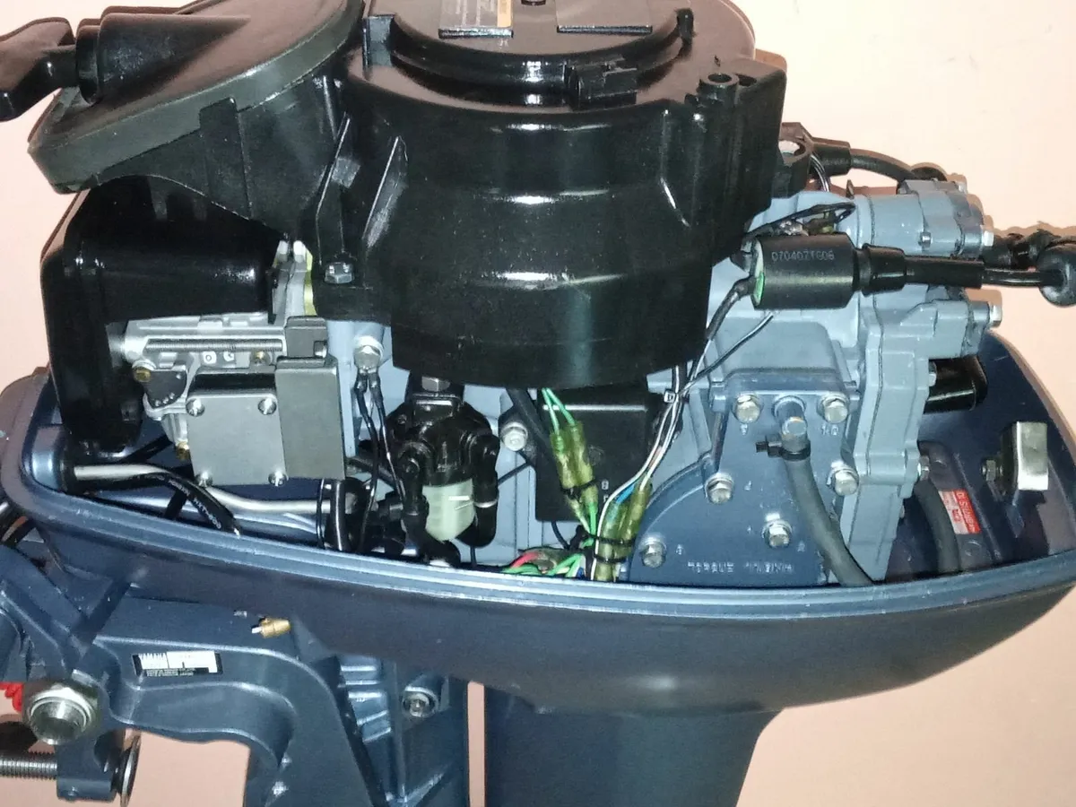 2-stroke YAMAHA-9,9-15 HP - Image 4