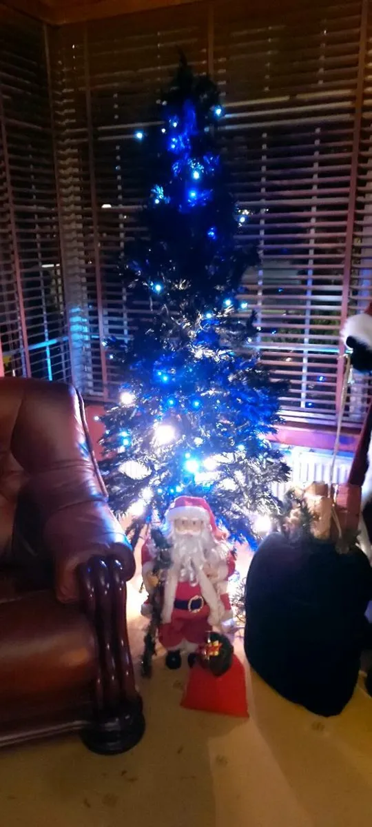 Black led Christmas Tree - Image 2
