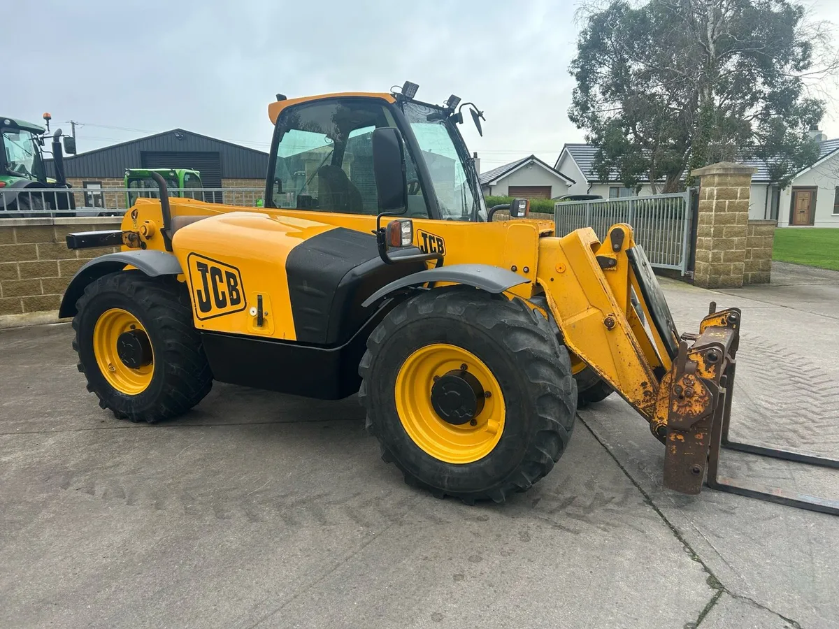 Jcb 530-70 - Image 1