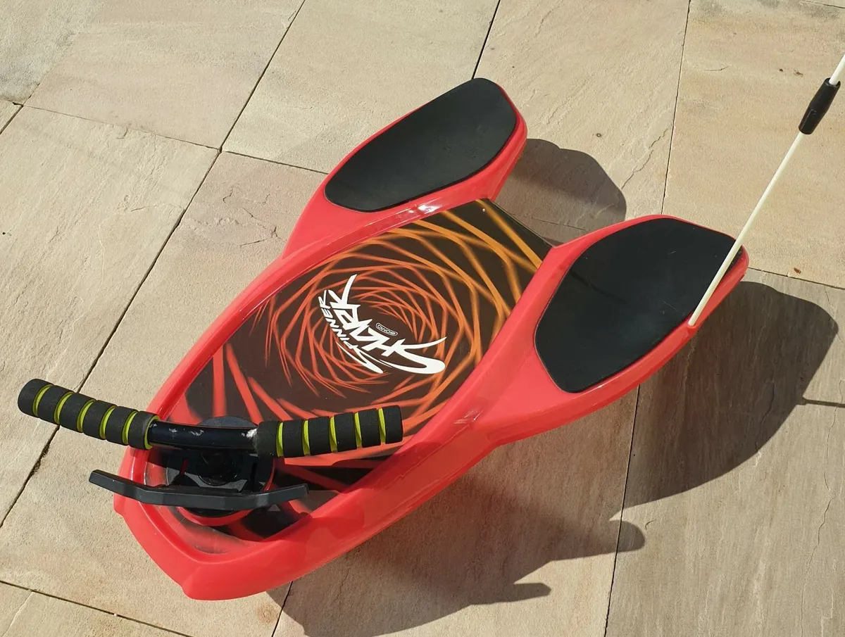 Shark spinner - Image 1