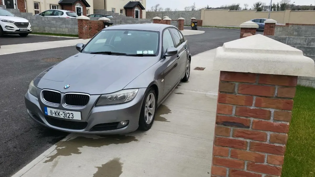 Bmw e90 320d ed - Image 2