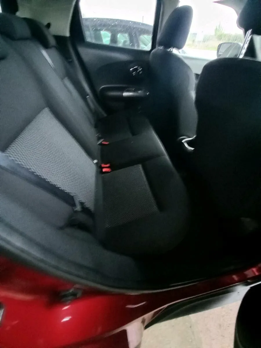 Hi I am selling  a beautiful  Nissan  juke - Image 3