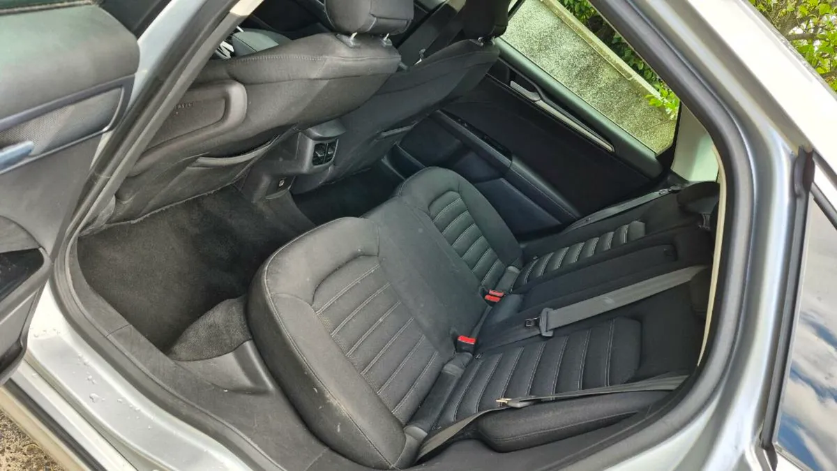 2016 Ford Mondeo 1.6tdi NCT & TAX - Image 3