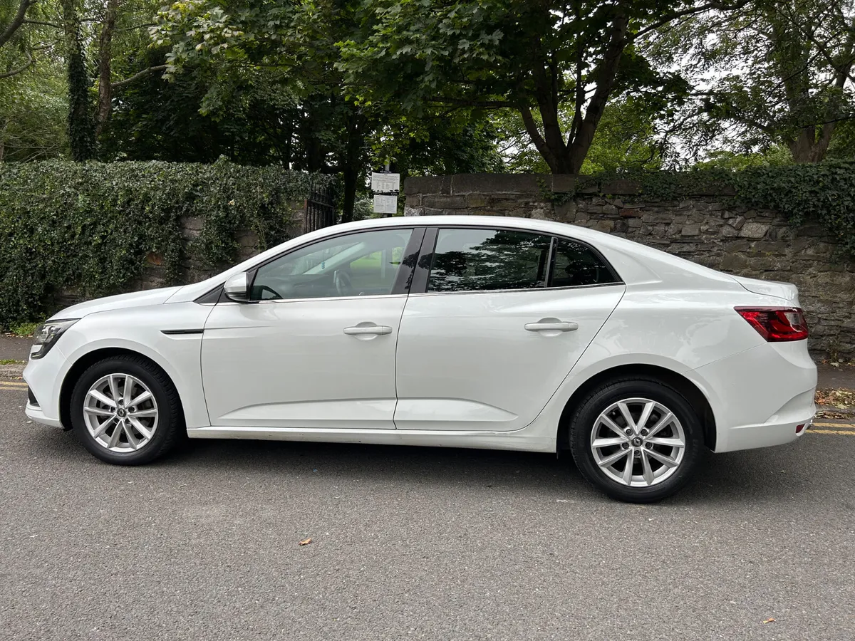 2019 RENAULT MEGANE PETROL NCT APRIL 2027 - Image 4