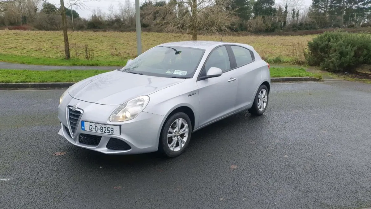 Alfa Romeo Giulietta 1.4L Low Km's - Image 1