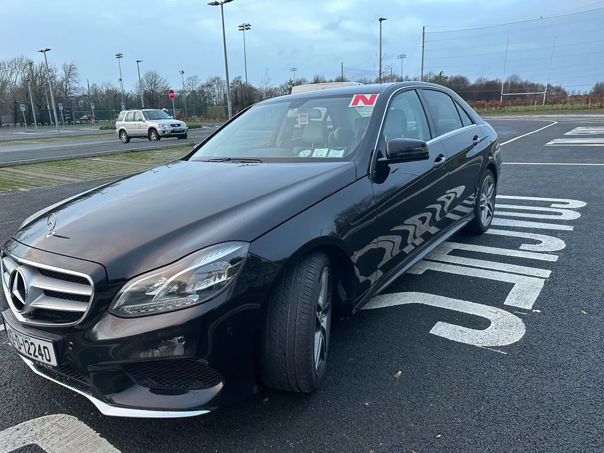 E200 Avantgarde Sport AMG - Image 2