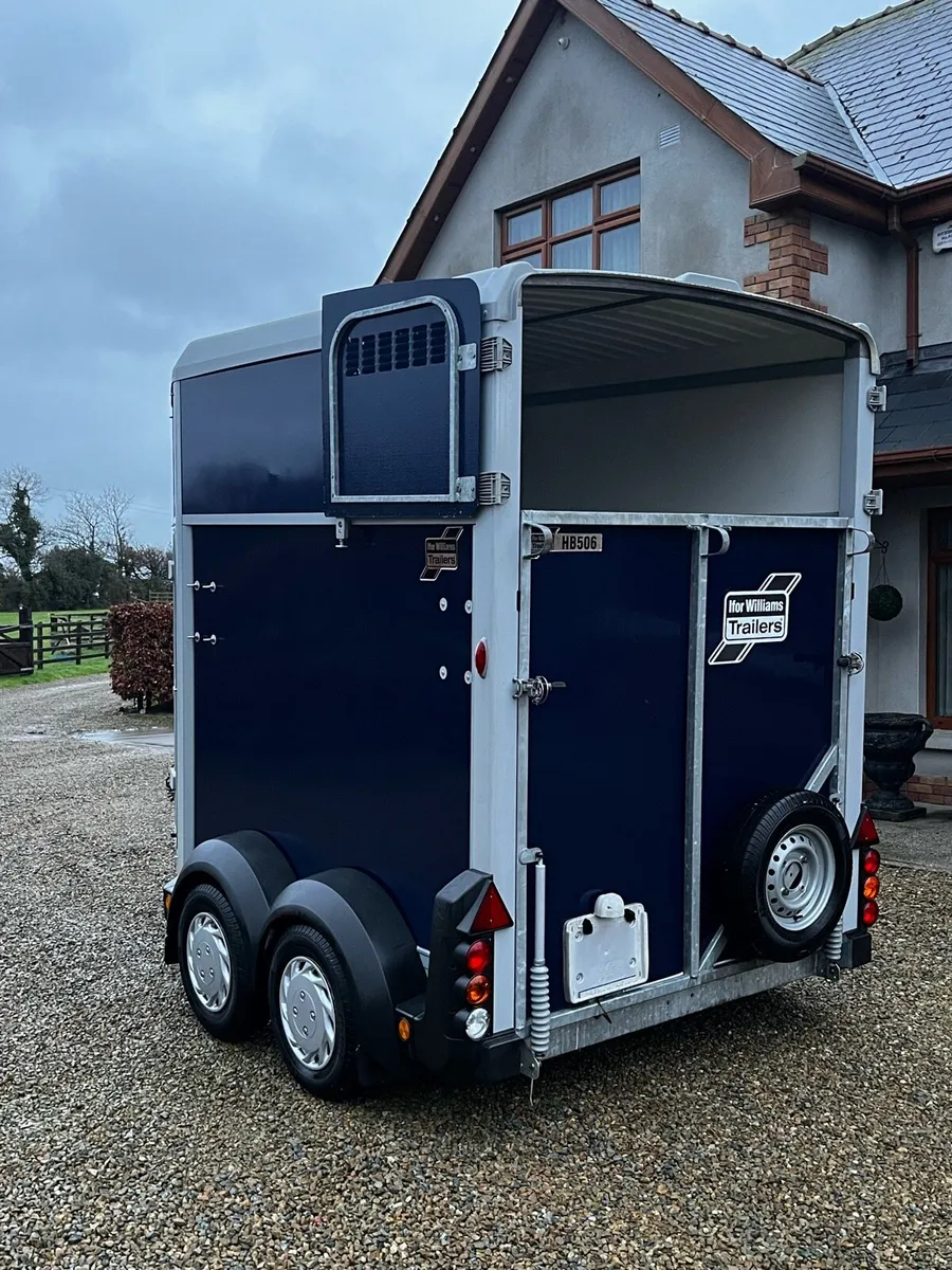 Ifor Williams HB 506 MK 2 AS NEW - Image 3