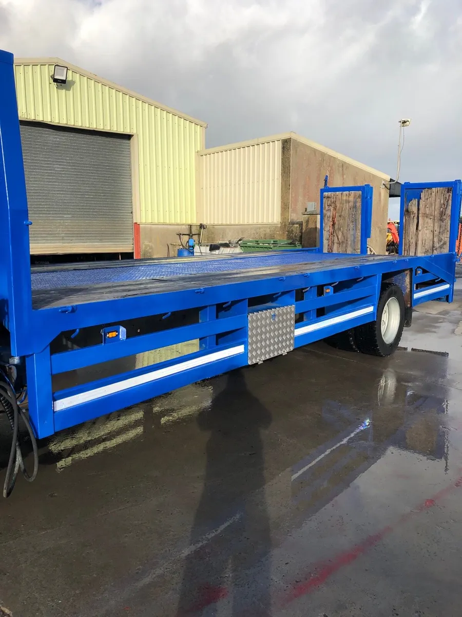 Volvo fl6 crane truck - Image 2