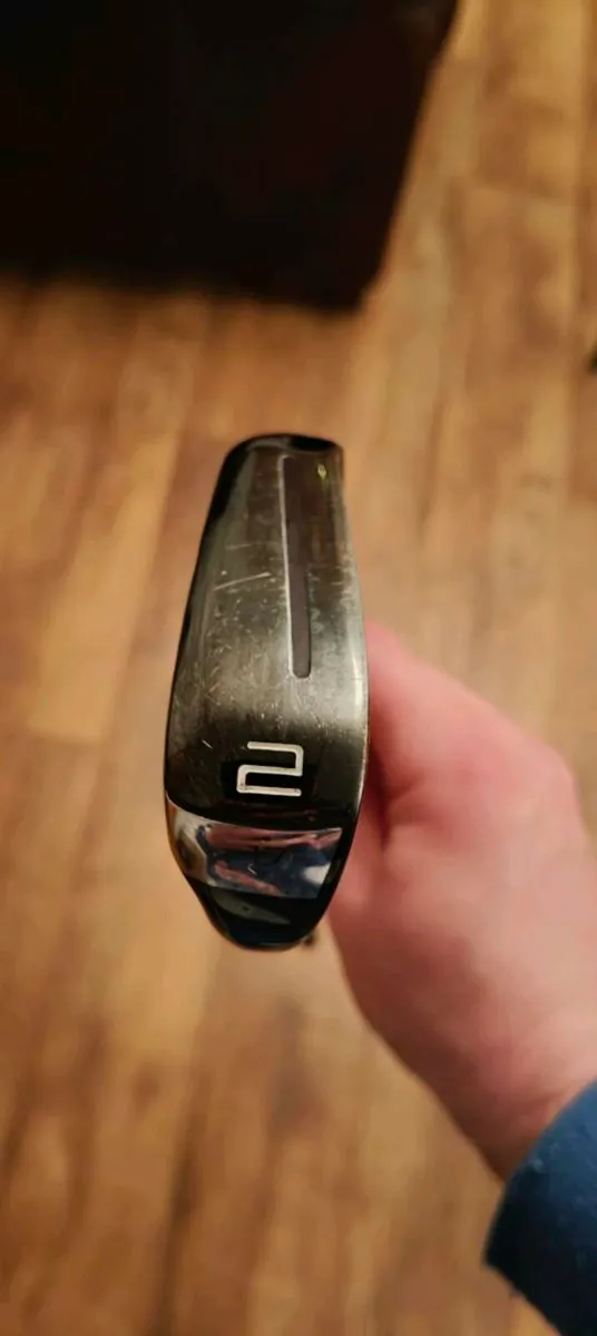Left hand 2 iron - Image 1