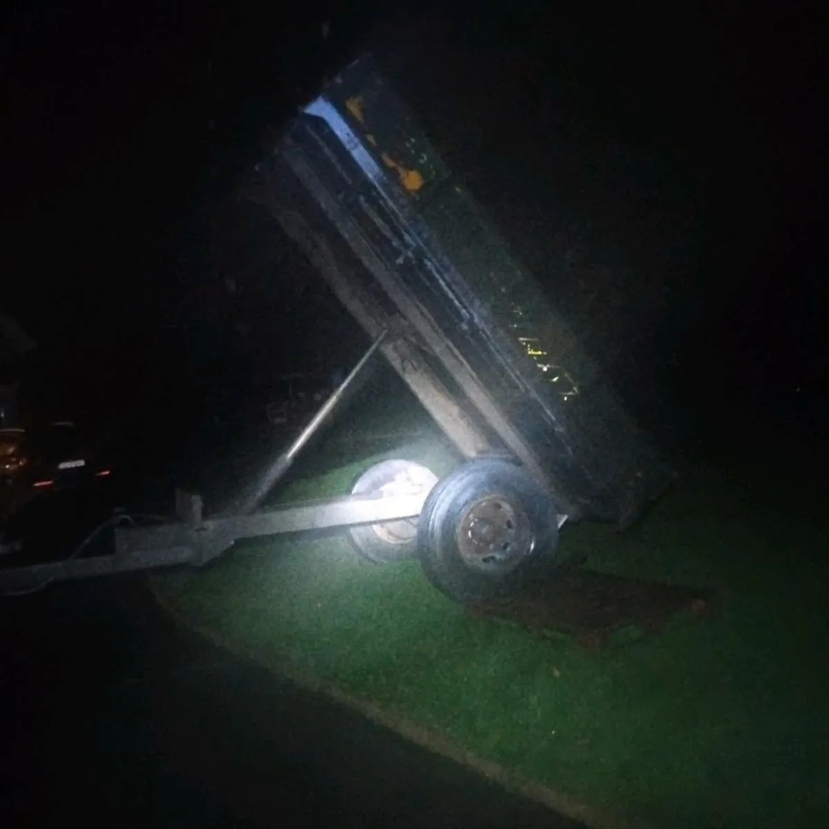 Tipper trailer - Image 3