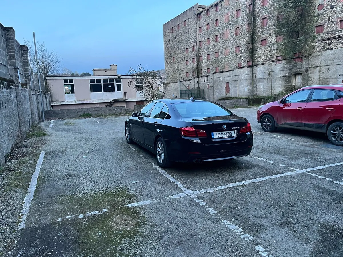 BMW 5 Series F10 520d | 2013 | Automatic | Leather - Image 3