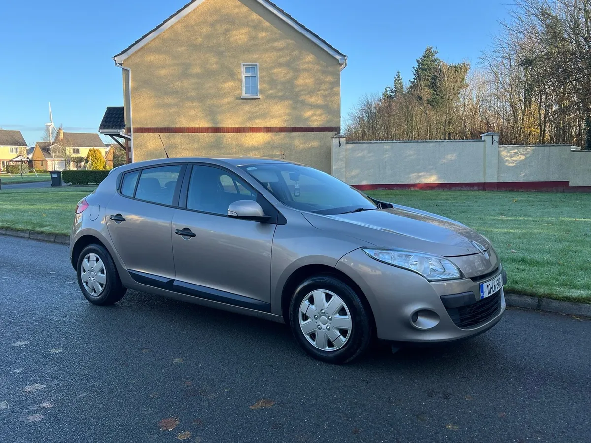 2010 Renault Megan 1.5 Diesel New NCT 21/05/25 - Image 1