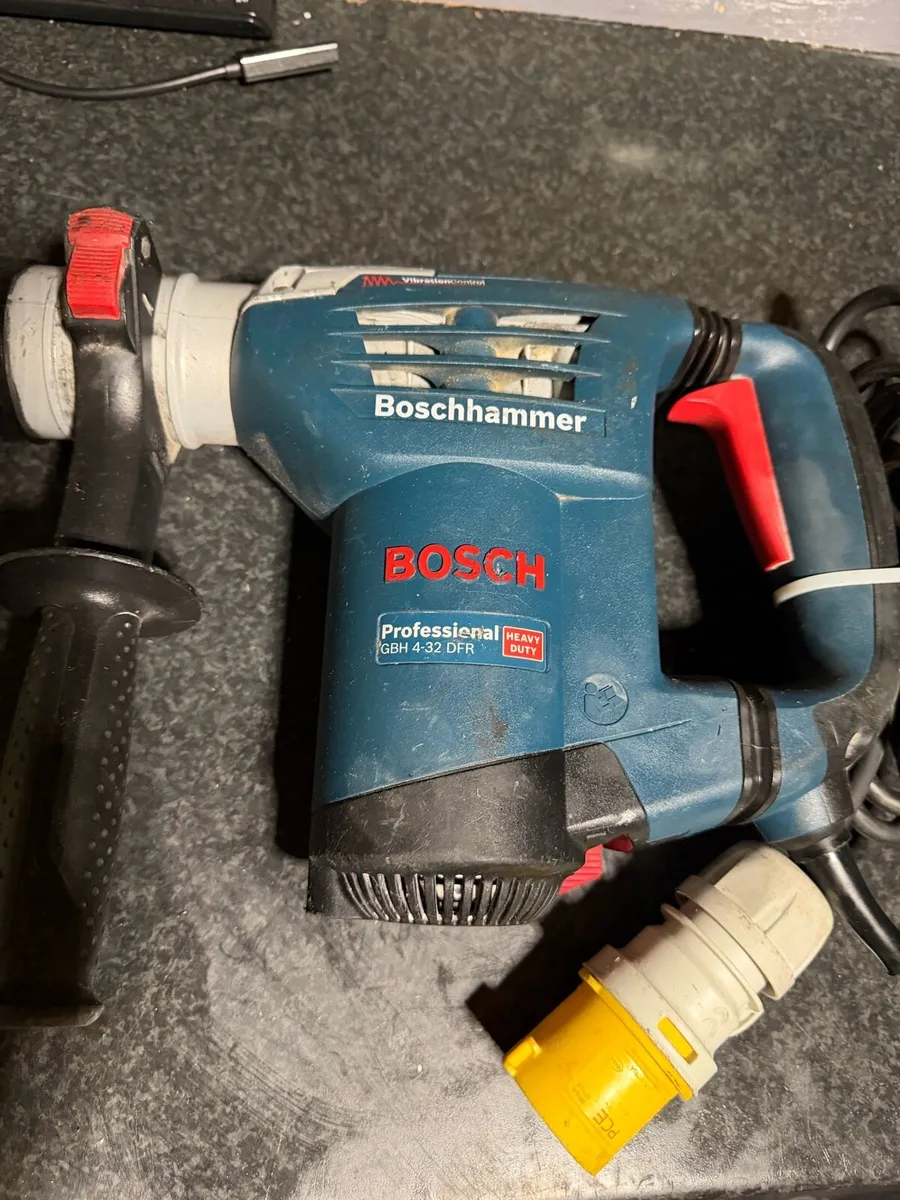 Bosch drill - Image 2