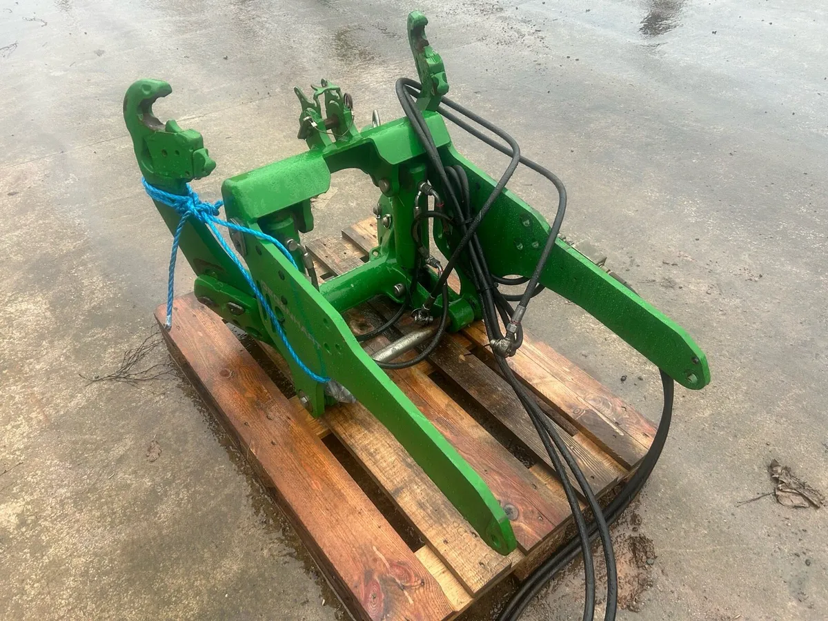 John Deere front linkage - Image 2