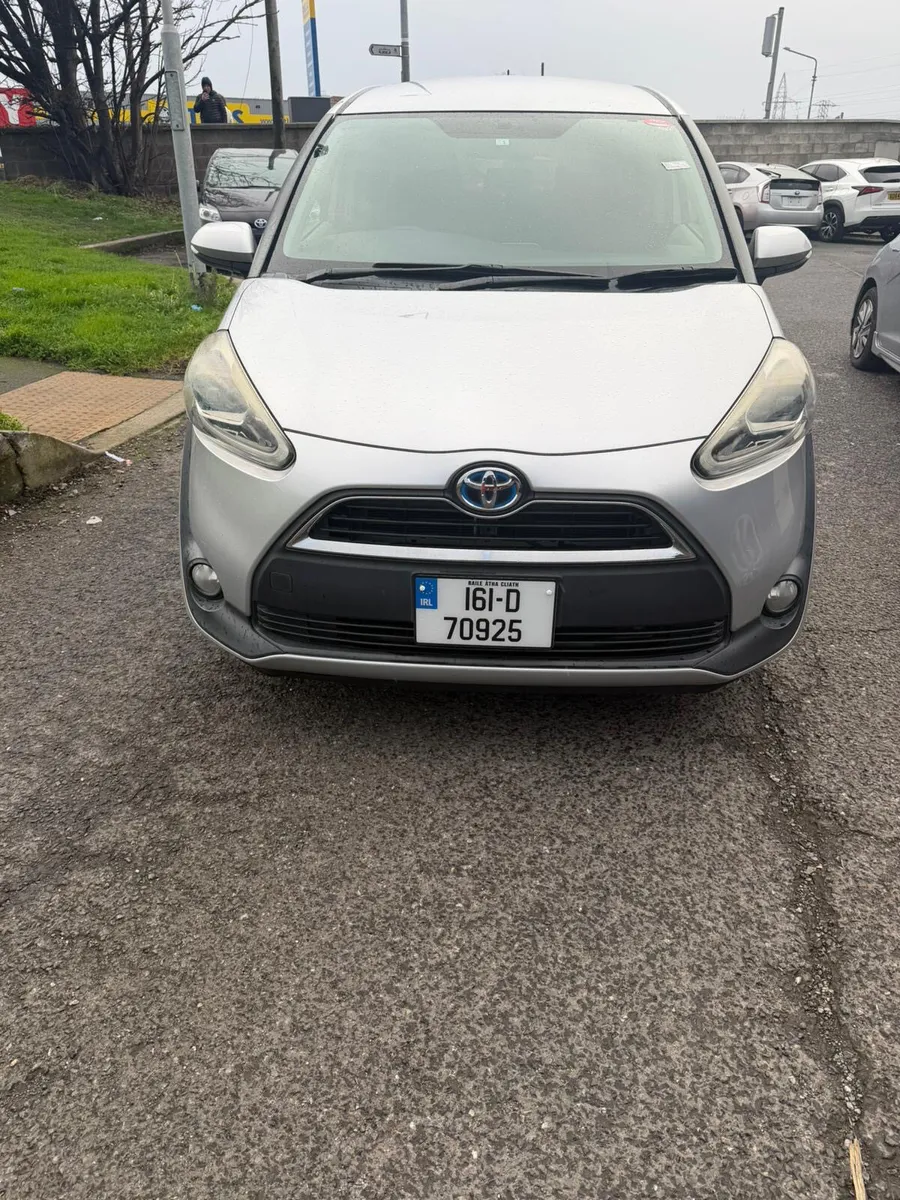 Toyota Sienta 2016 - Image 4