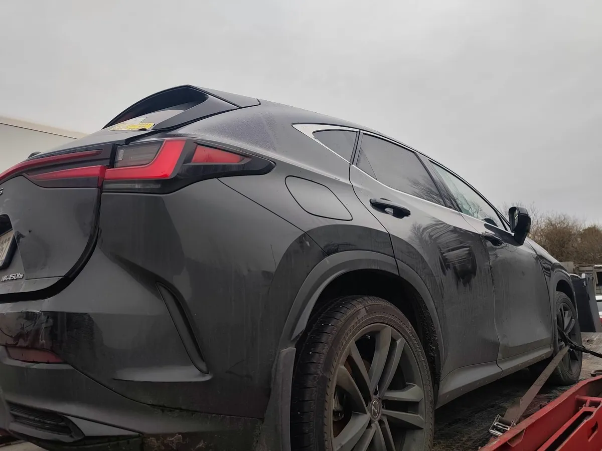 241 lexus nx450 h - Image 3