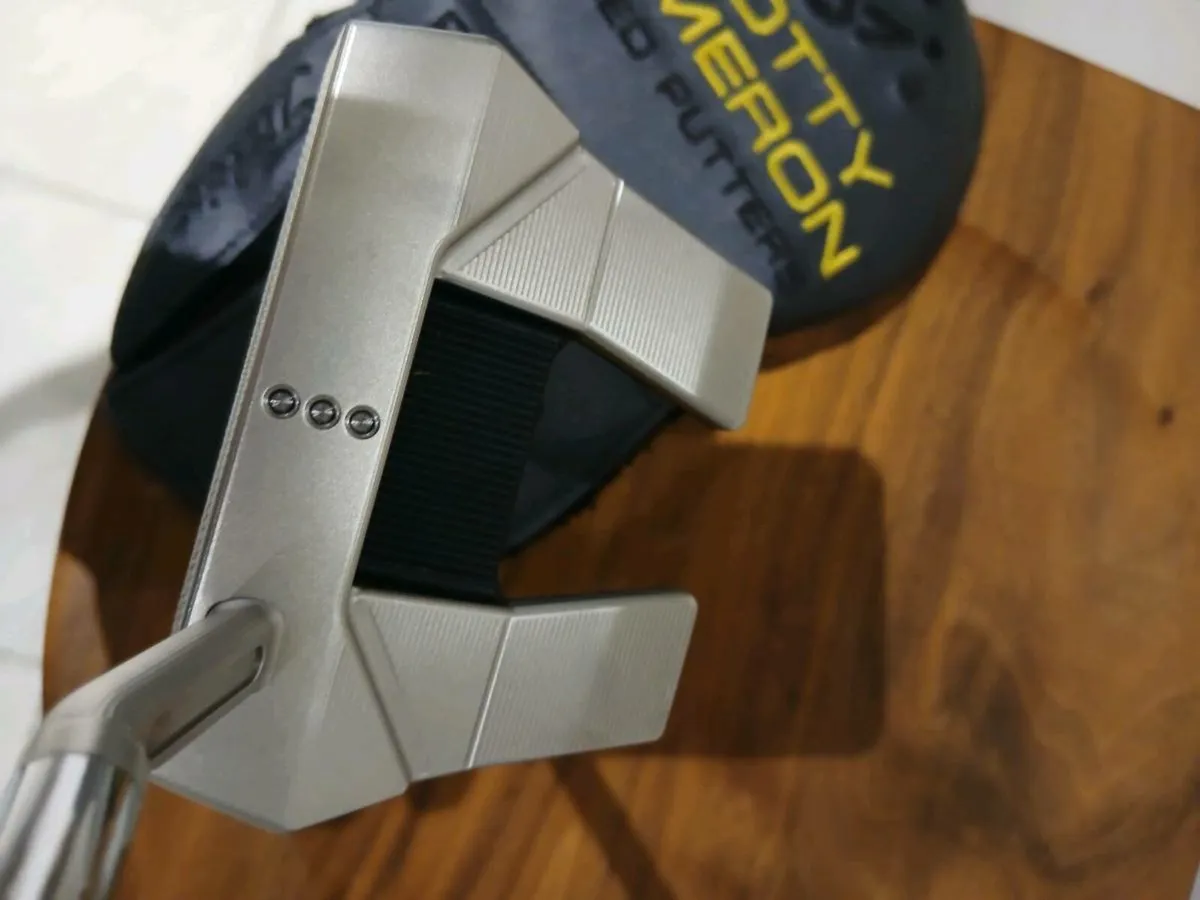 Scotty cameron phantom 5.5 - Image 1