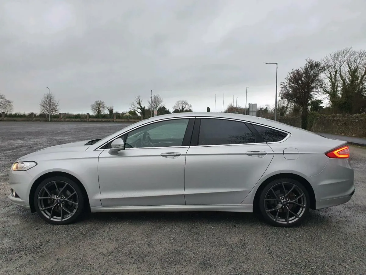 FORD MONDEO TITANIUM 1.5 120 BHP 2019 - Image 1
