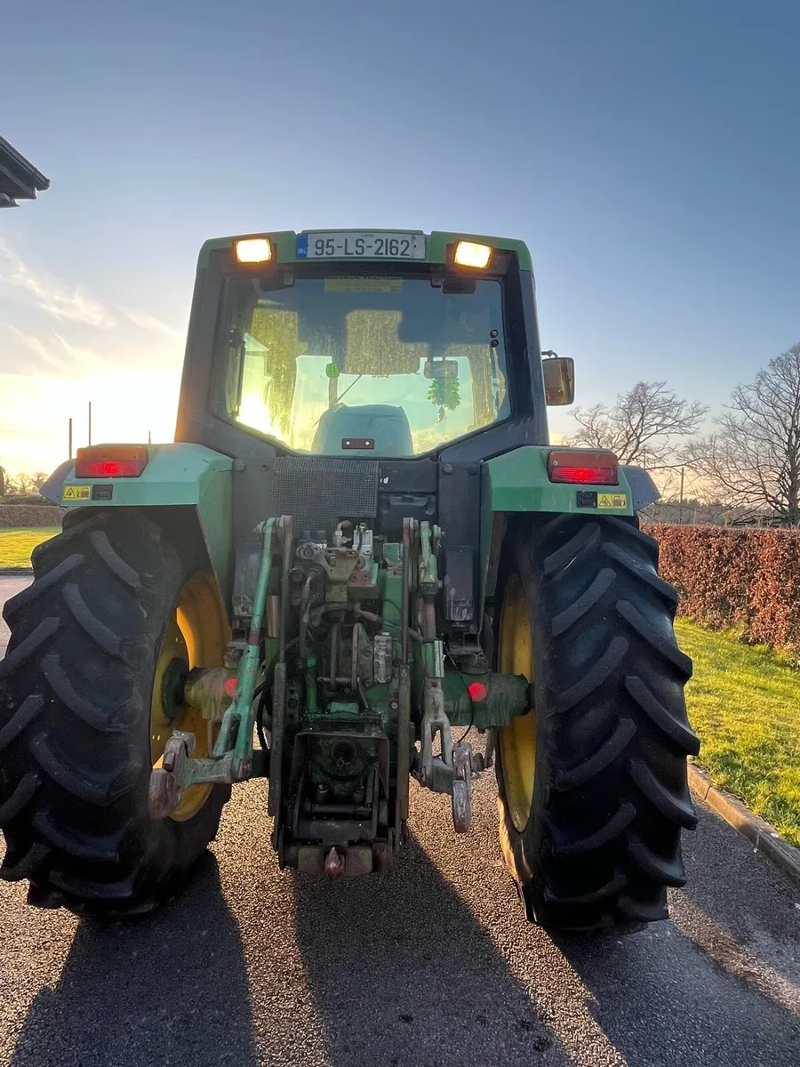 John Deere 6400 - Image 4