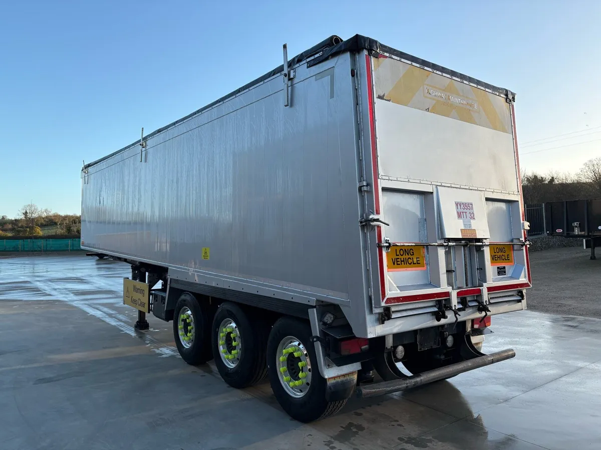 Wilcox Sloper Tipper - Image 2