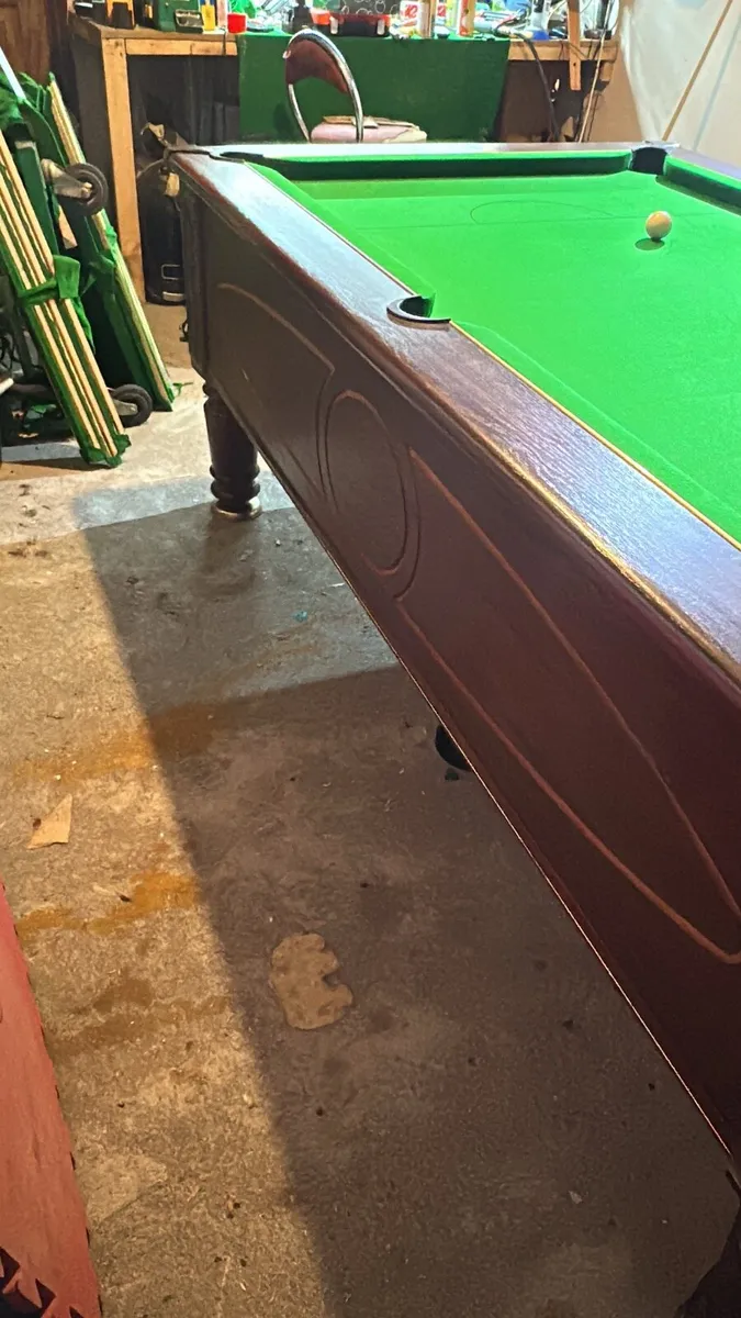Pool Table - Image 4