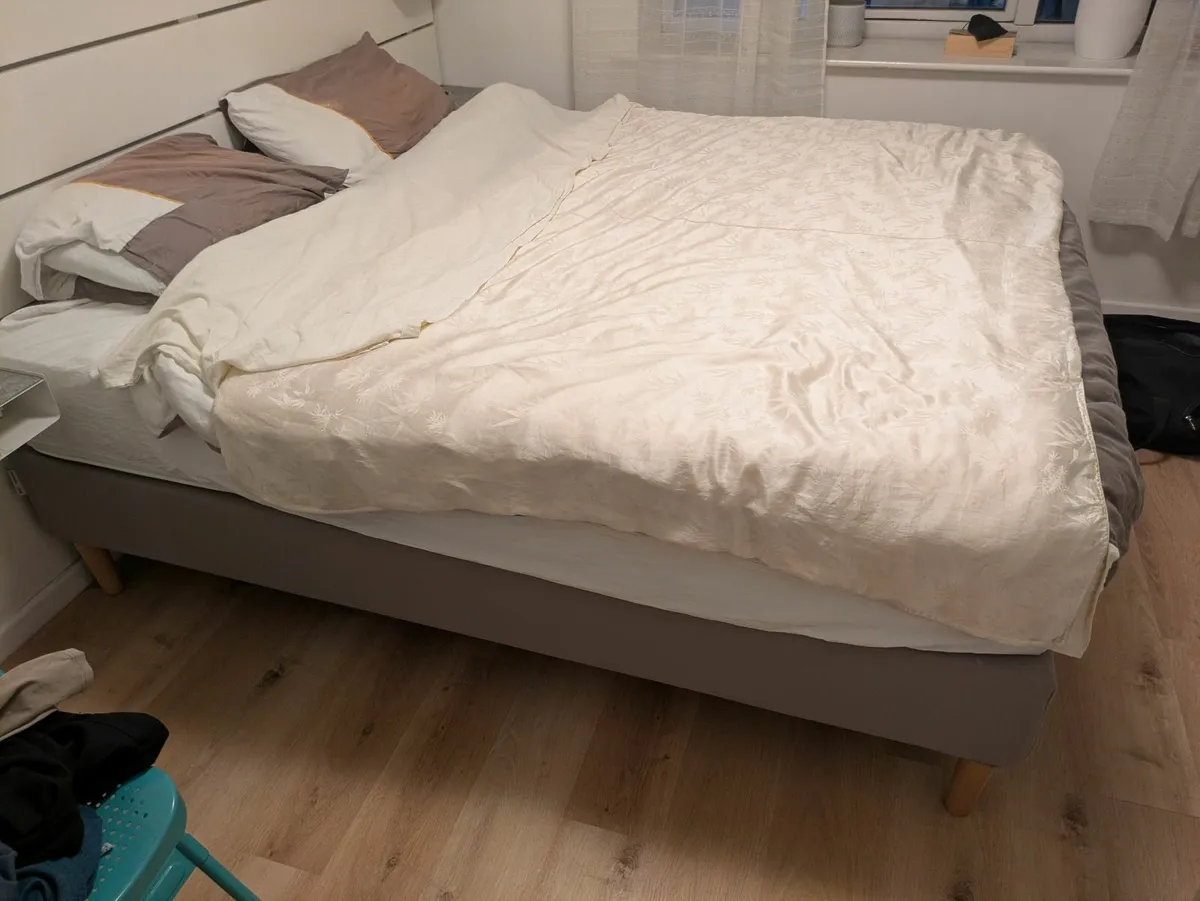 Super king bed & mattress