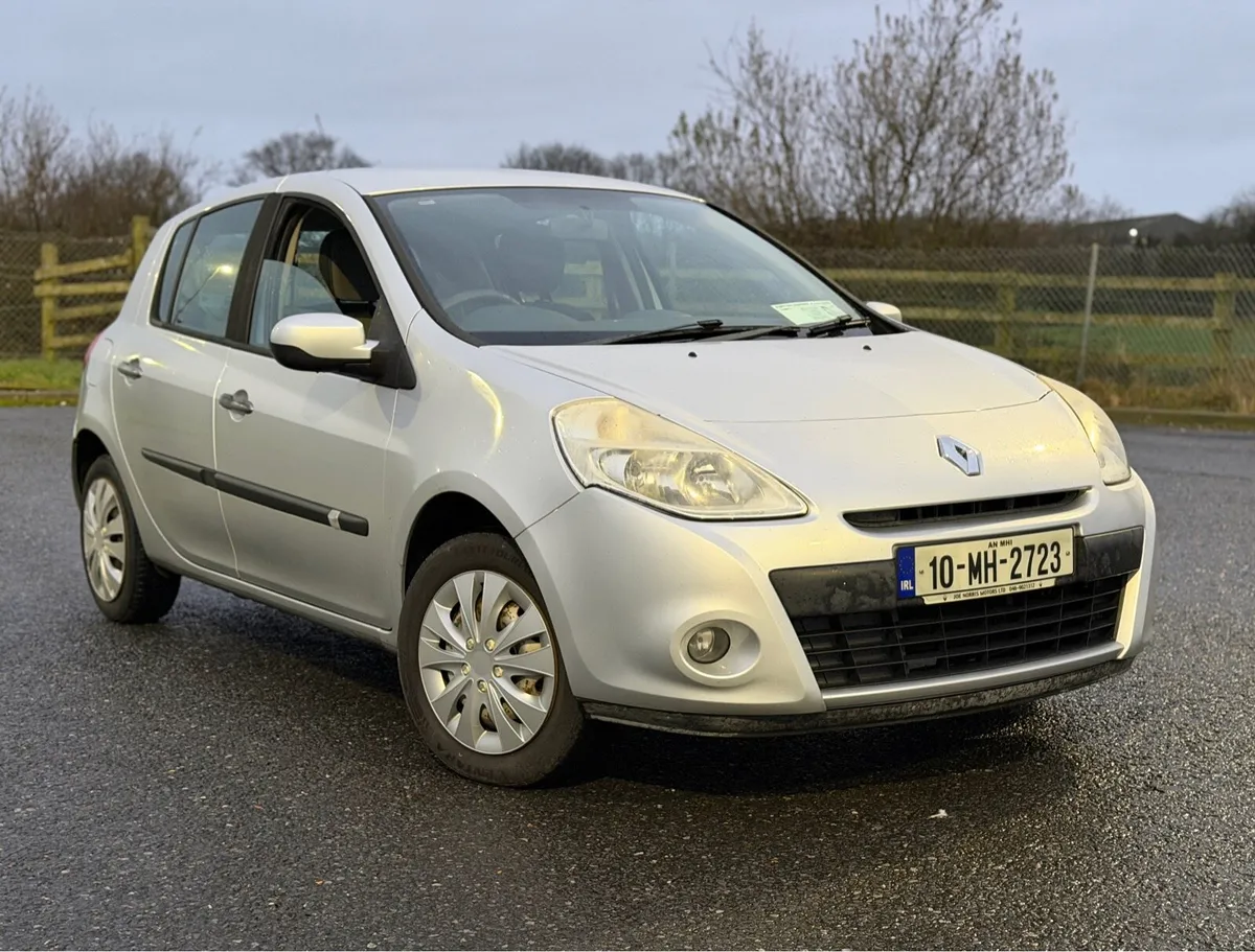 Renault Clio NCT 10/26 LOW KM - Image 1