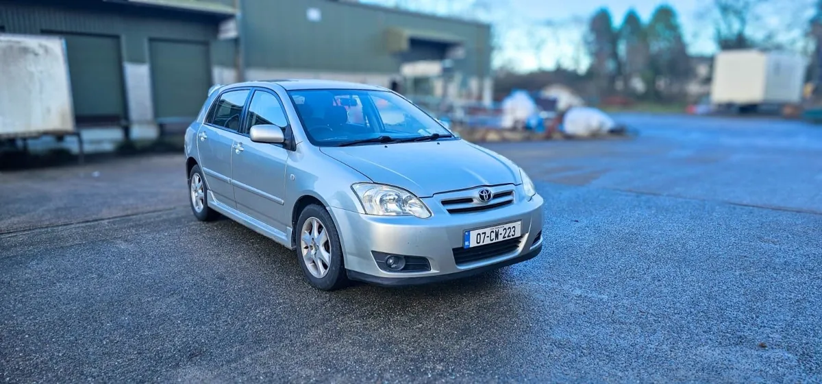 Toyota Corolla 2007 - Image 1