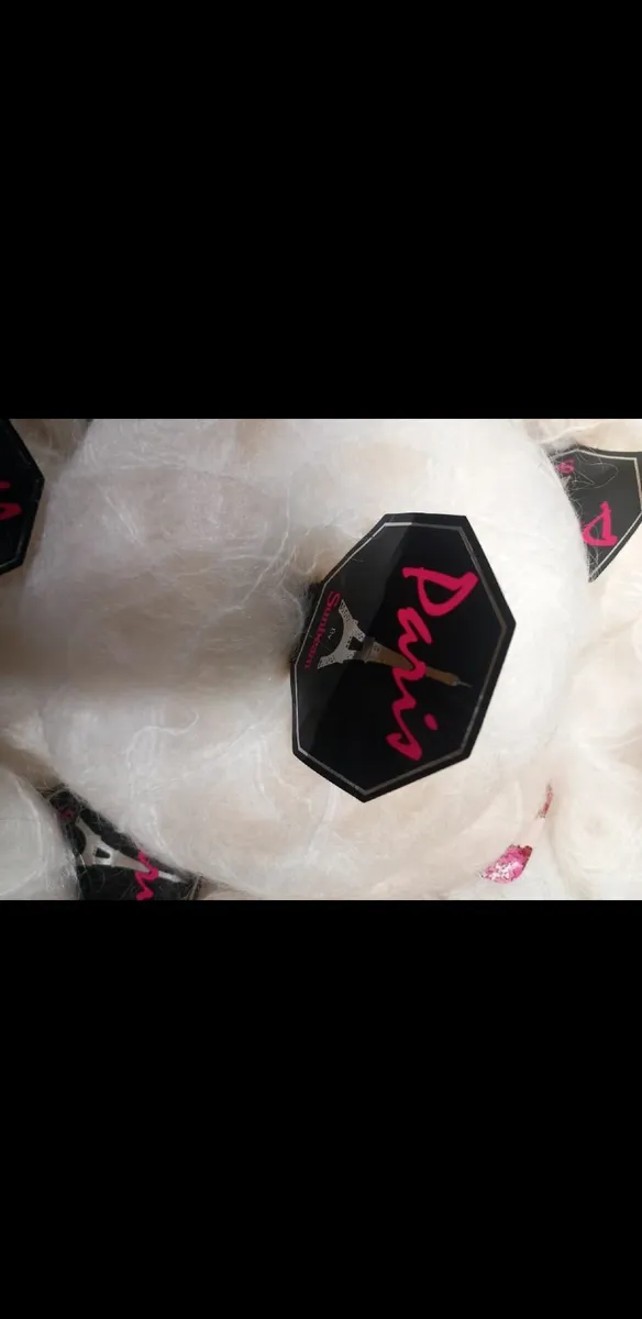 Knitting yarn - Image 1