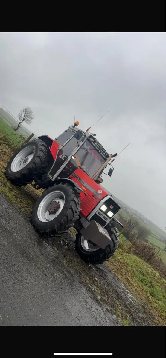 Massey Ferguson toolbox - Image 1