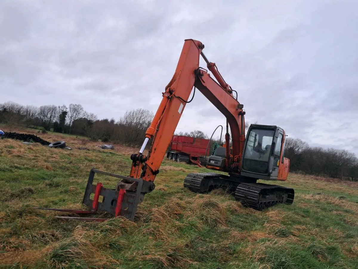 Hitachi 130-1 - Image 1