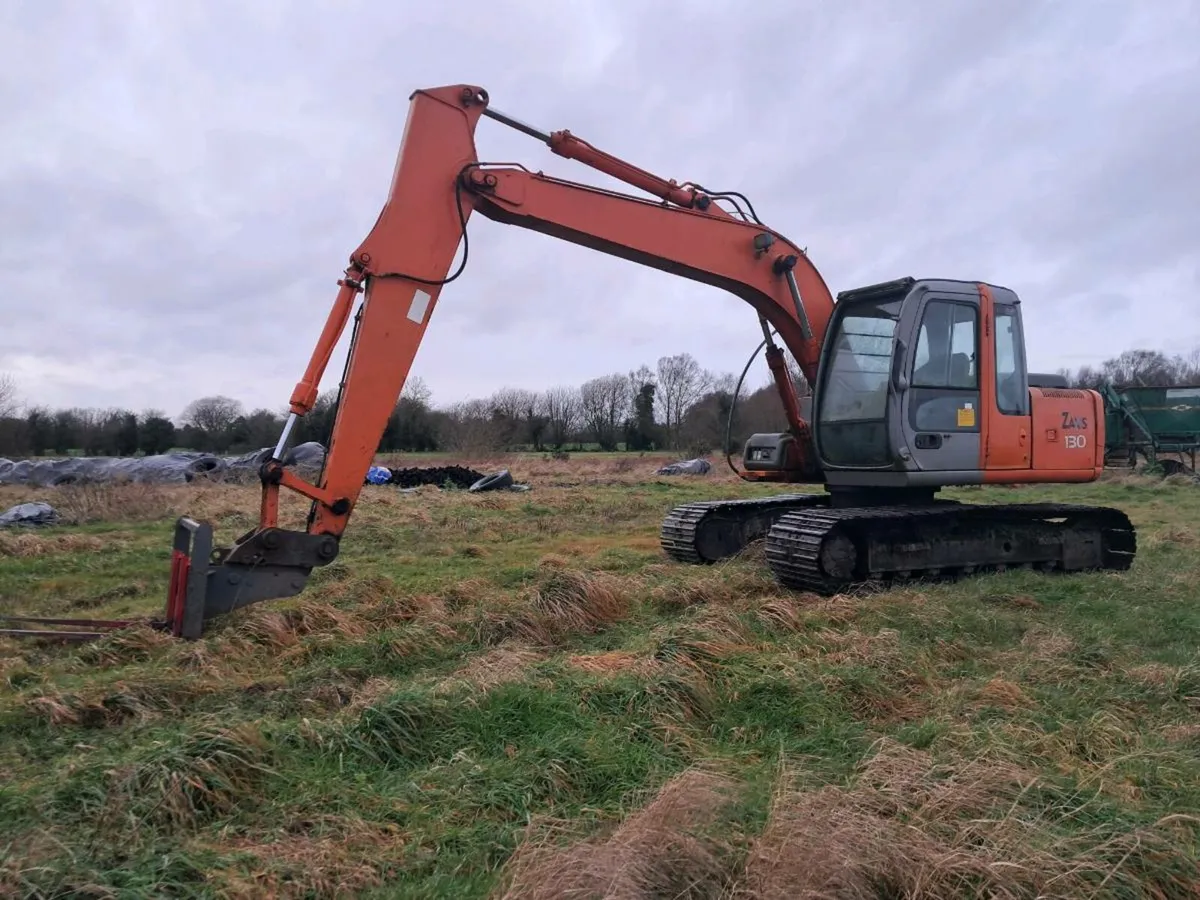 Hitachi 130-1 - Image 2
