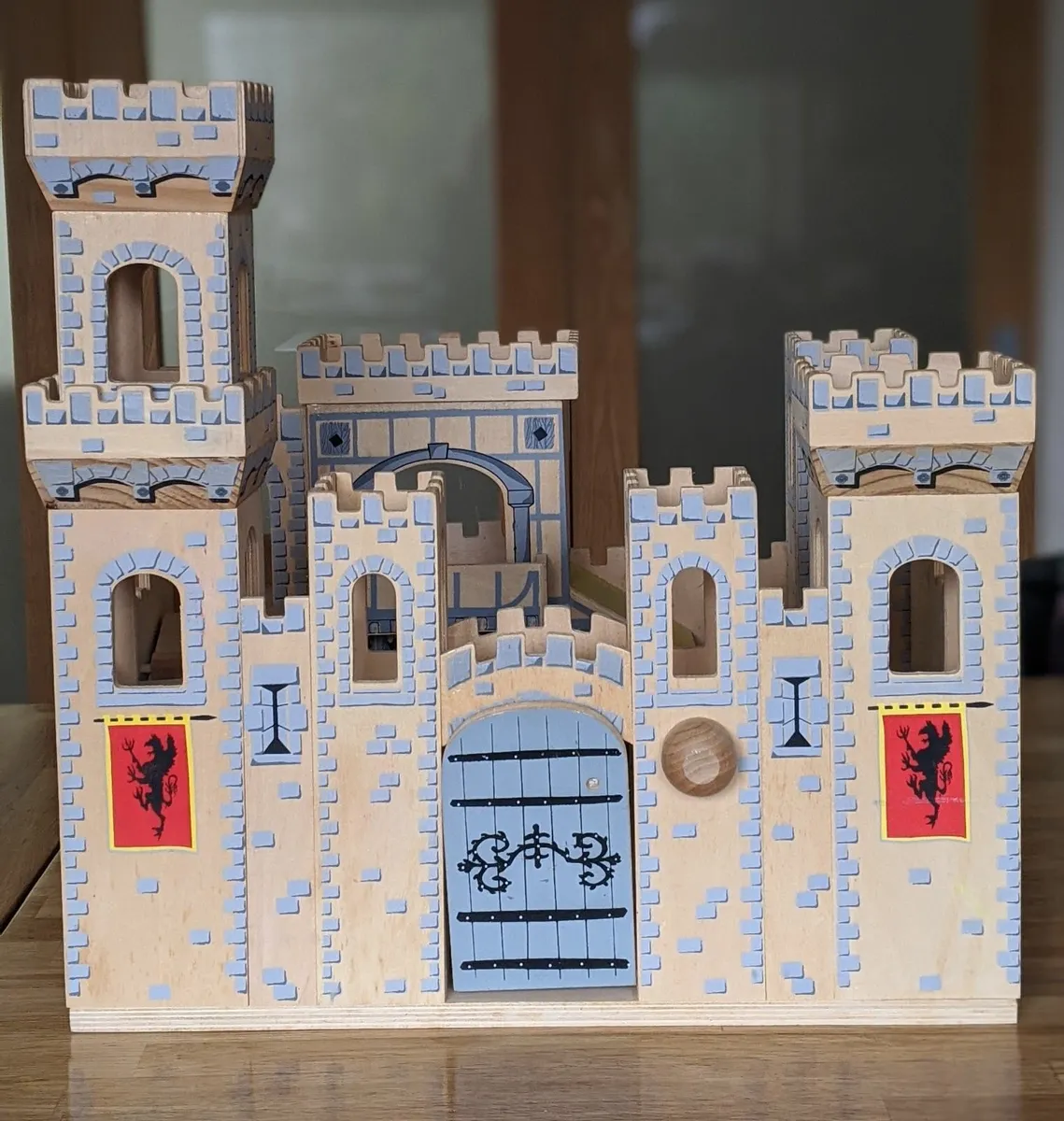 Toy castle - Image 3