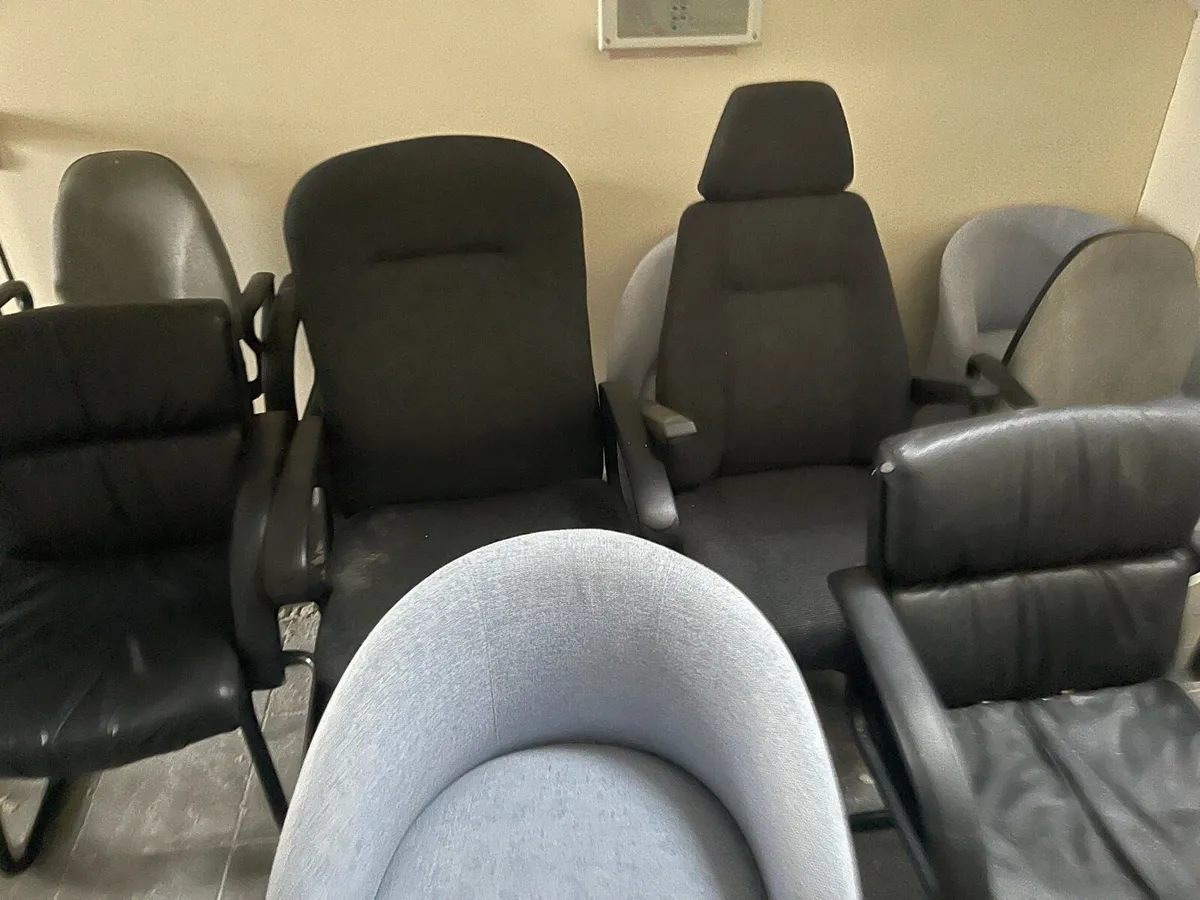 Office chairs - Image 2