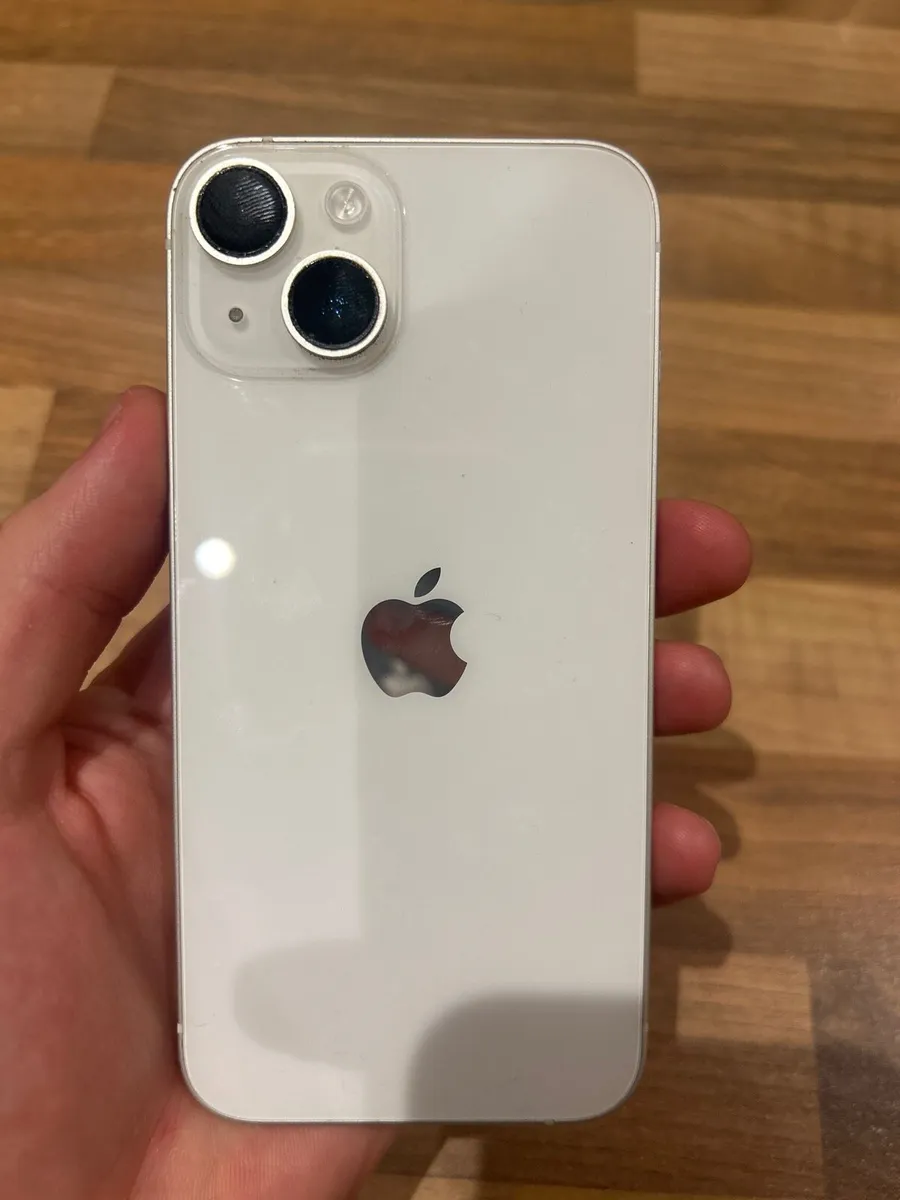 iPhone 14 - Image 2