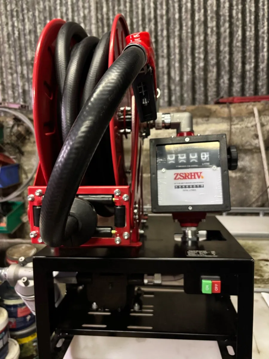 24v fuel transfer diesel pump with reel - Image 1
