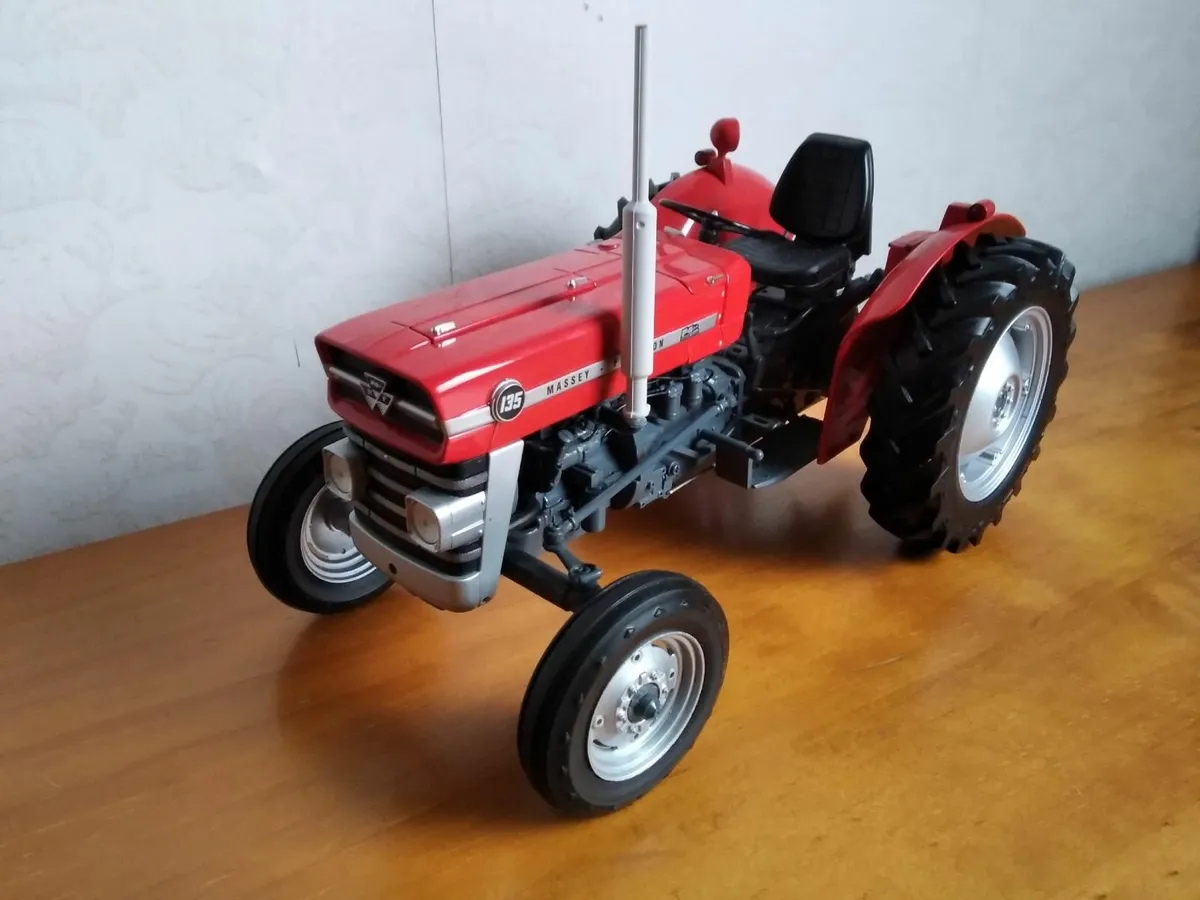 Massey ferguson 135 and other models. - Image 1